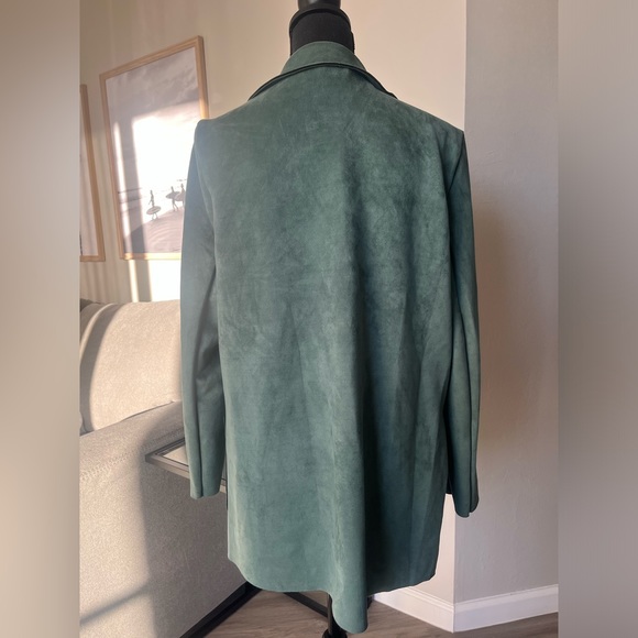 Faux Leather Blazer - Barely Worn! - Picture 3 of 3